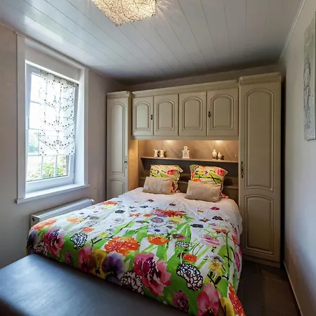 Holiday home Cozy Home For 4 Guests, Cleaning Included *